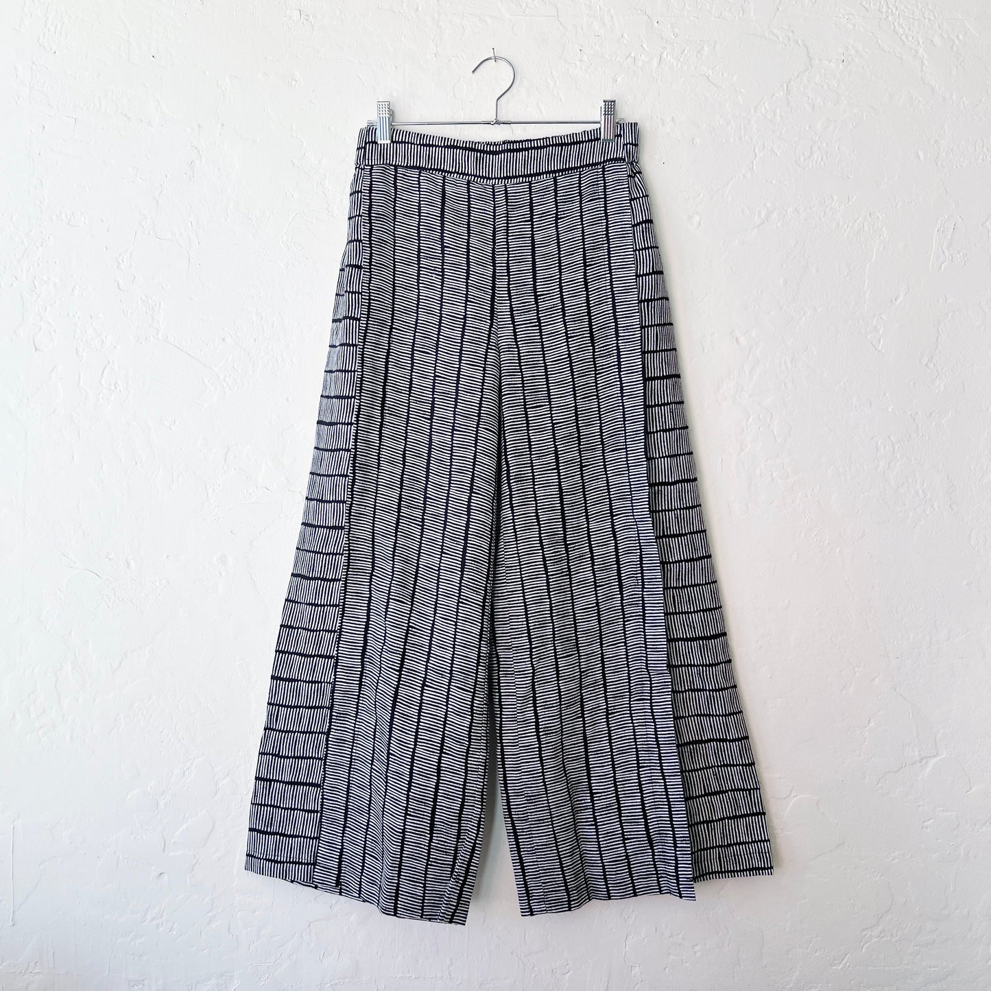 Olivia by Habitat | Striped Linen Workhorse Pant