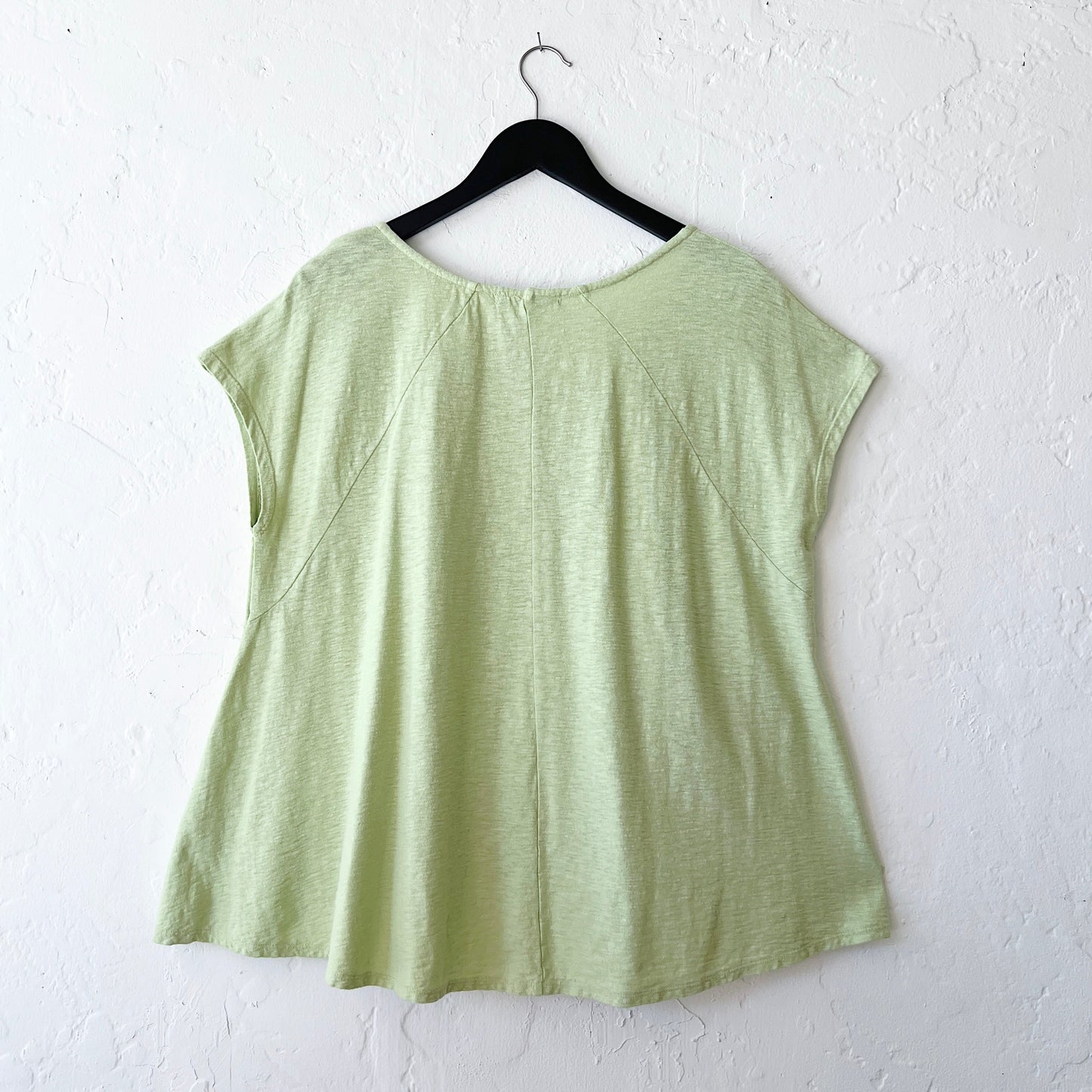 Cut Loose | Boxy High Low Swing Tee in Cricket