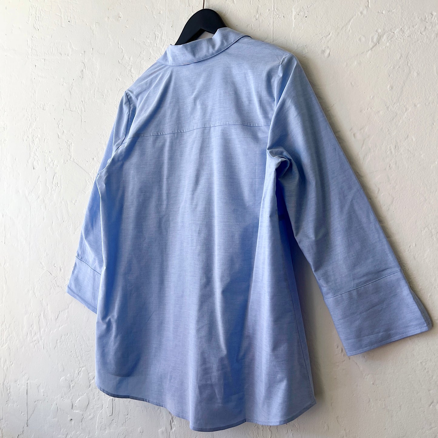 The "One" Shirt in Oxford Blue
