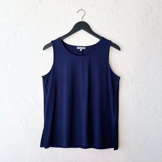 Core Travel Easy Tank in Navy
