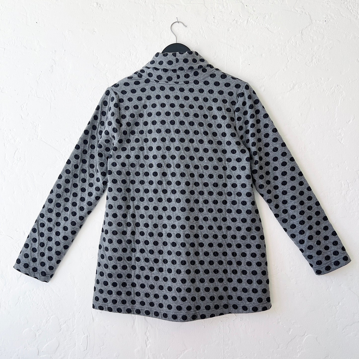 Komil | Como Spot Pullover in Charcoal
